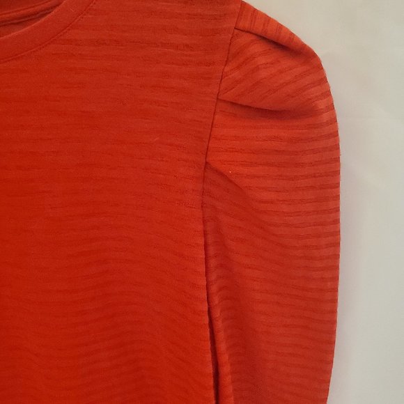 Who What Wear Red Longer Short Sleeve Top with Puffed Shoulders Size L - Picture 6 of 15